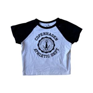 NEW WITH TAGS Hollister Black and White “Copenhagen Athletic Dept” Crop Top